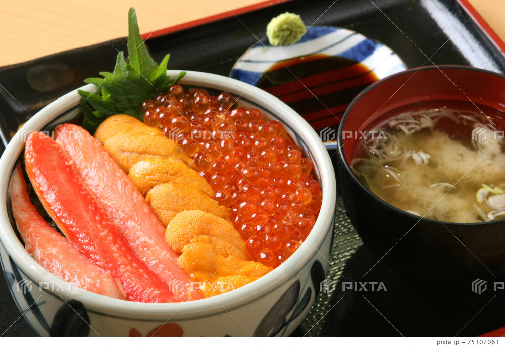 Dishes Featuring Hokkaido's Seafood